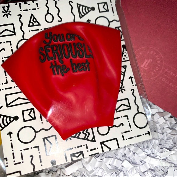 The Confetti Post Holiday Box - Brand New - Picture 6 of 11